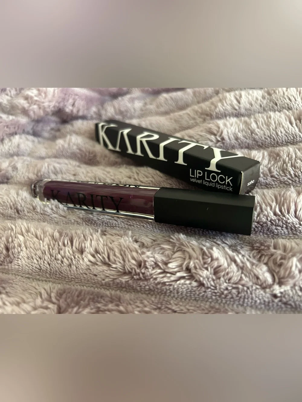 NIB Karity Lip Lock Velvet Liquid Lipstick - Soho